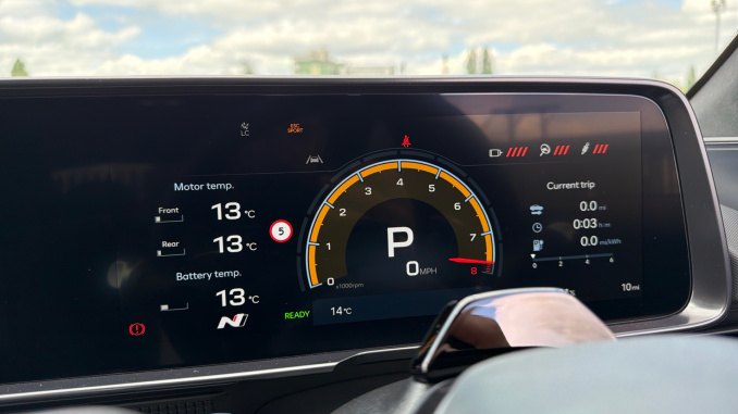 Hyundai Ioniq 6 N 478kW 84 kWh 4dr Auto [Vision Roof] Electric Saloon - Image 38